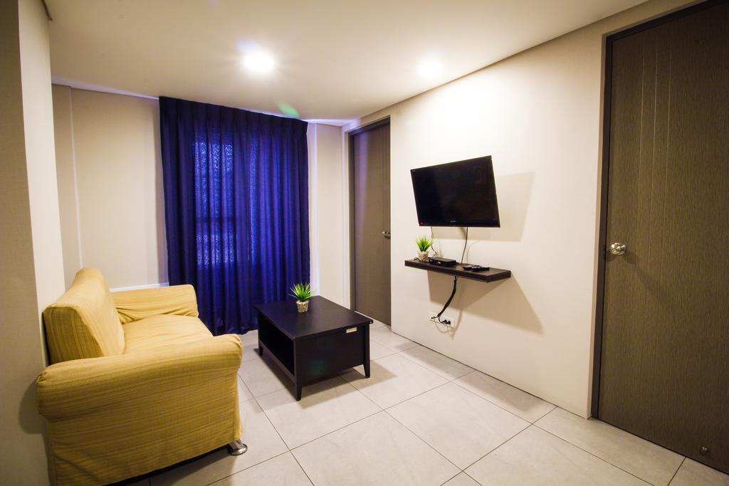 Jade Hotel y Suites Makati City Exterior foto