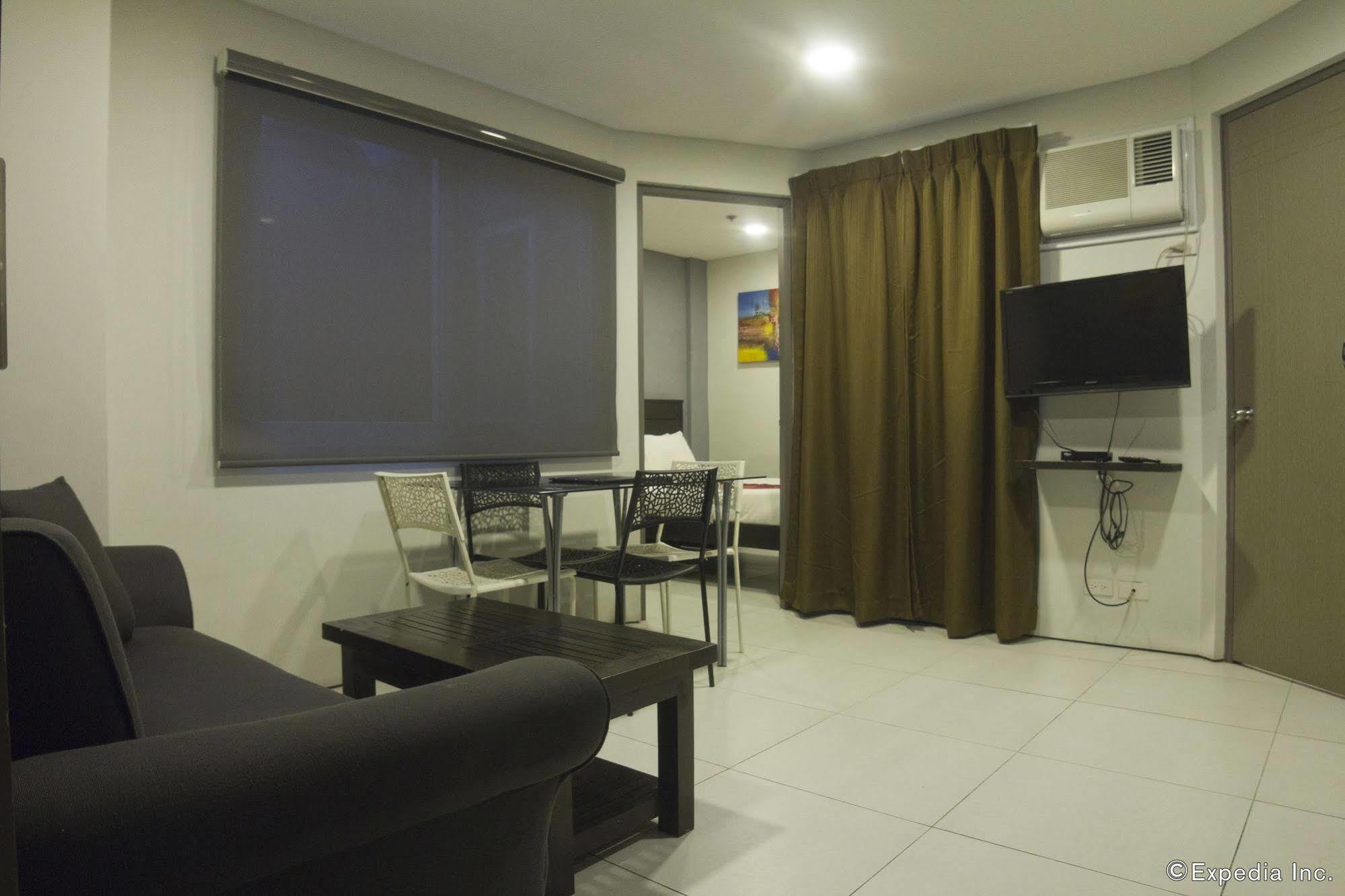 Jade Hotel y Suites Makati City Exterior foto